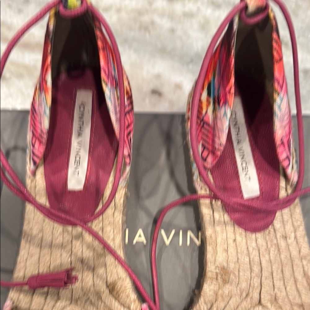 ๐ธ Cynthia Vincent Farie Ikat-Print D'Orsay Espadrille Sandals (Size 7.5) ๐ธ - Picture 5 of 8